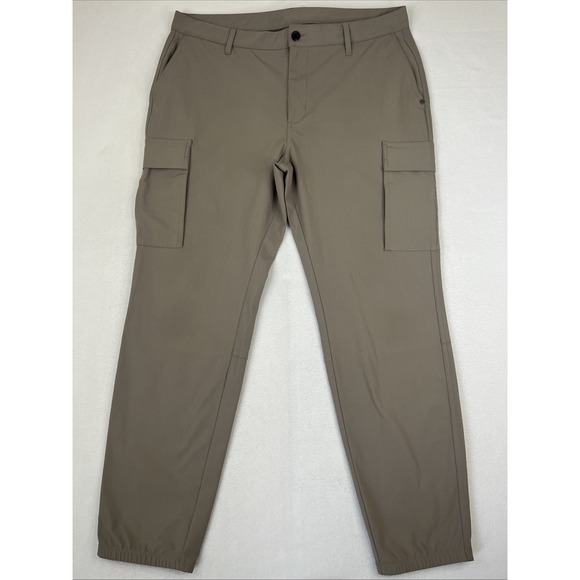 Vuori Meta Cargo Pants Mens 38 Tapered Jogger Performance V451